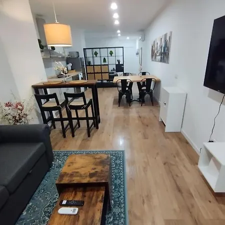 Artes Y Ciencias I Apartamento *